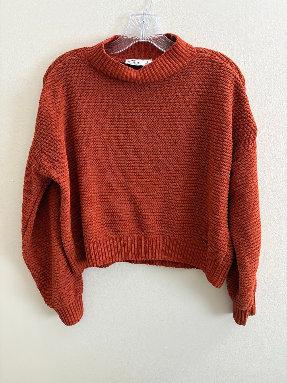 Hollister Women’s Burnt Orange Mock Neck Soft Sweater Size S